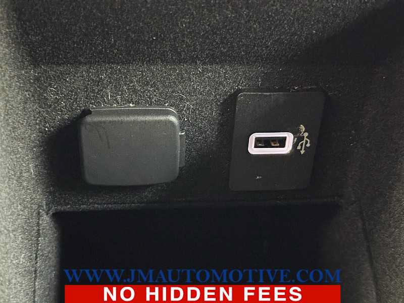 Used 2019 Lincoln Nautilus Reserve AWD/4WD image 38