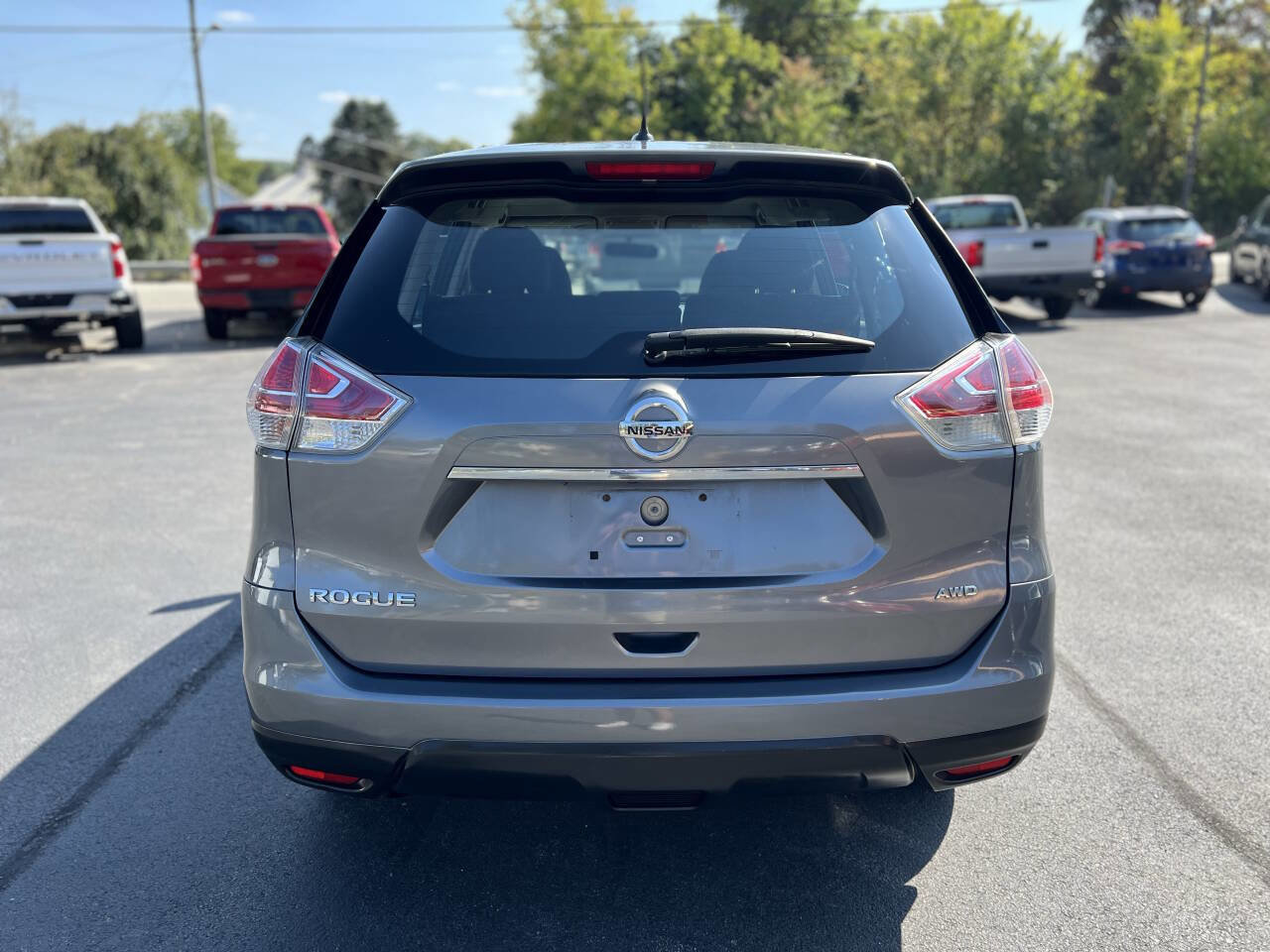 Used 2015 Nissan Rogue S image 6