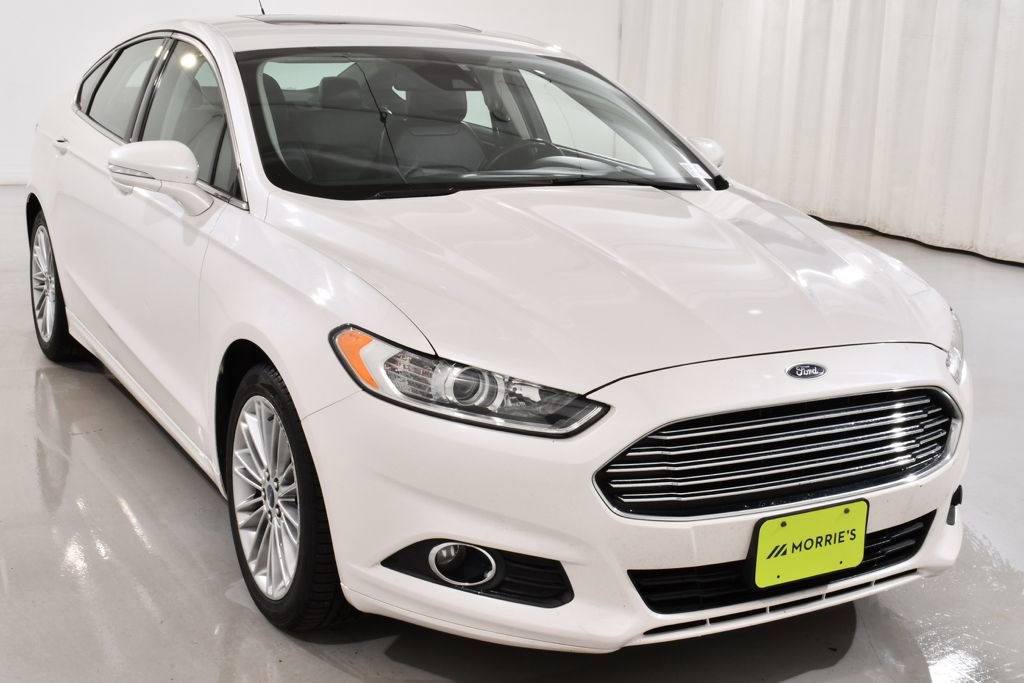 Used 2014 Ford Fusion SE w/ Equipment Group 202A FWD image 4