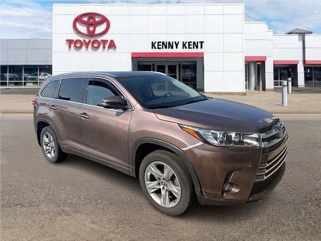 Used 2017 Toyota Highlander Limited