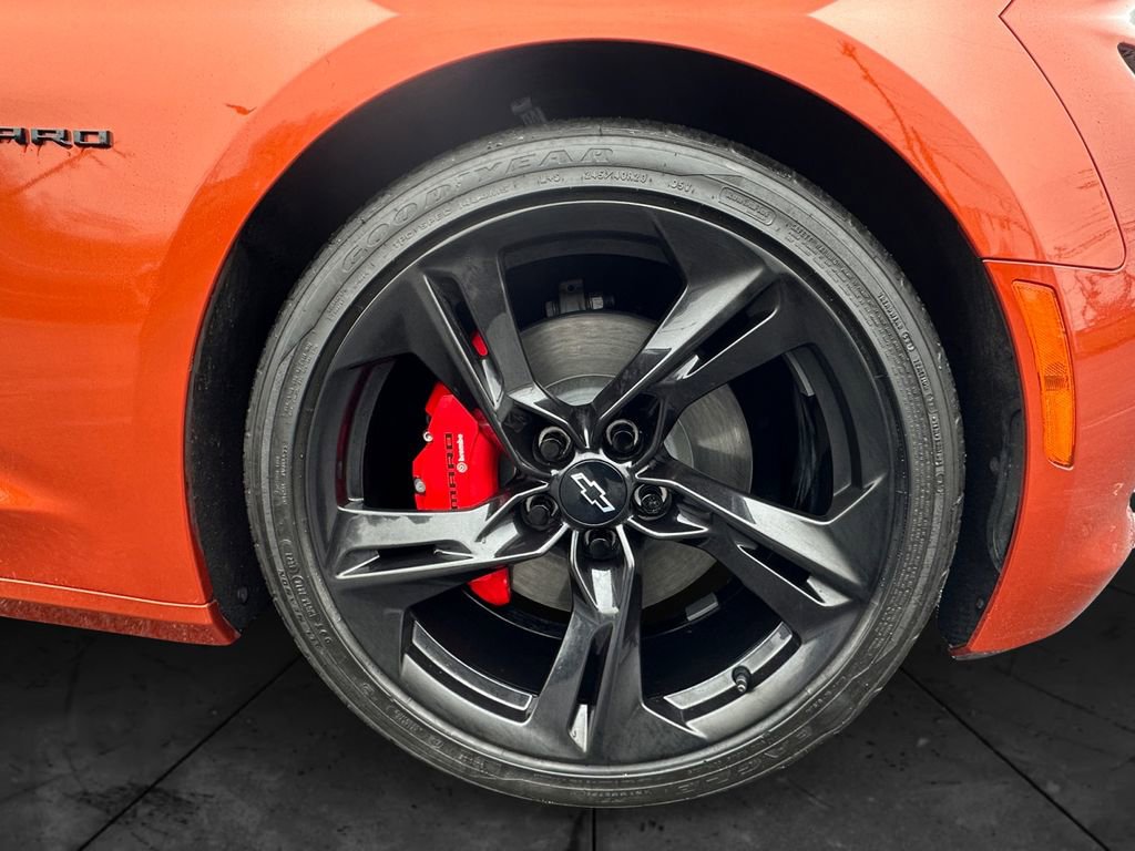 Used 2024 Chevrolet Camaro LT w/ RS Package image 14