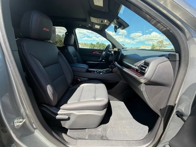 Used 2025 Chevrolet Traverse Z71 w/ Driver Confidence Package AWD/4WD image 31