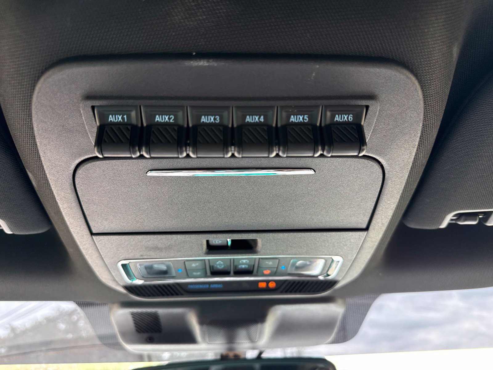 Used 2024 Ford F350 Platinum AWD/4WD image 18