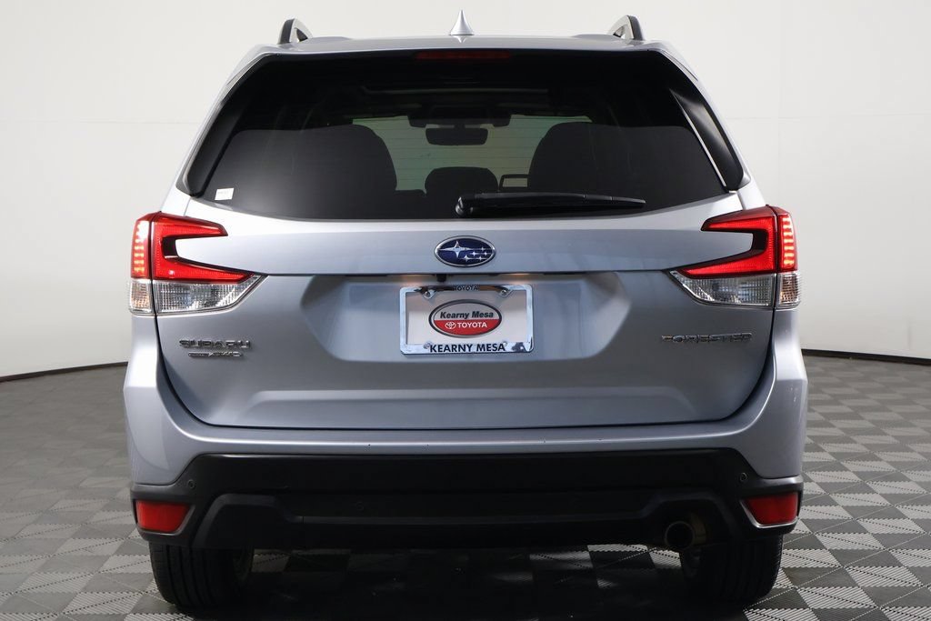 Used 2019 Subaru Forester Limited AWD/4WD image 5