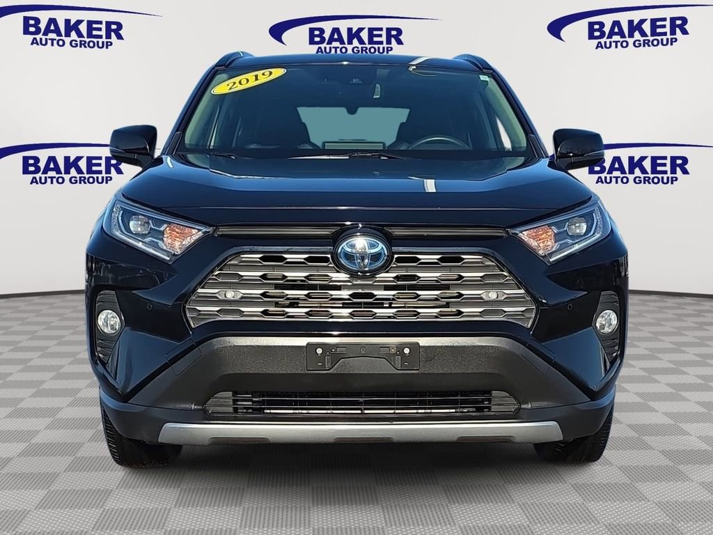 Used 2019 Toyota RAV4 Limited w/ Carpet Mat Package image 2