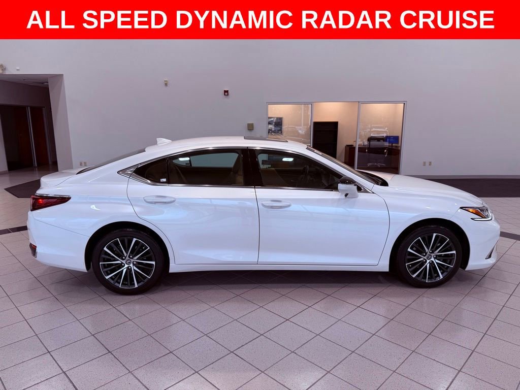 Certified 2024 Lexus ES 250 w/ Premium Package image 8