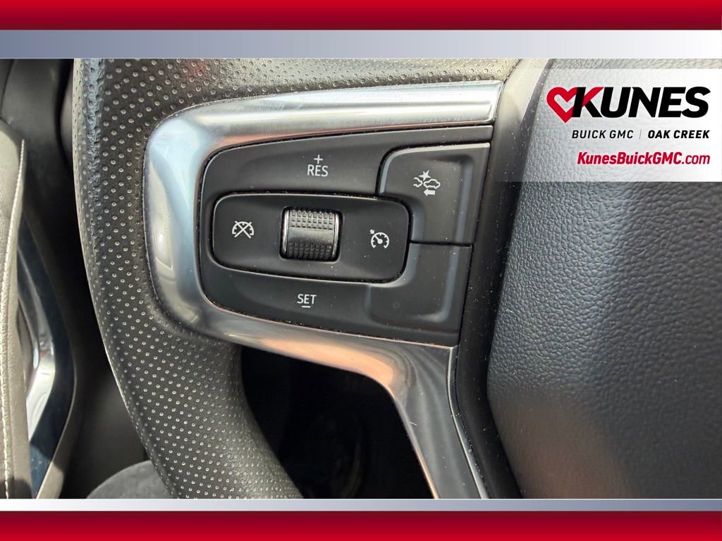 Used 2024 Chevrolet Blazer LT image 8