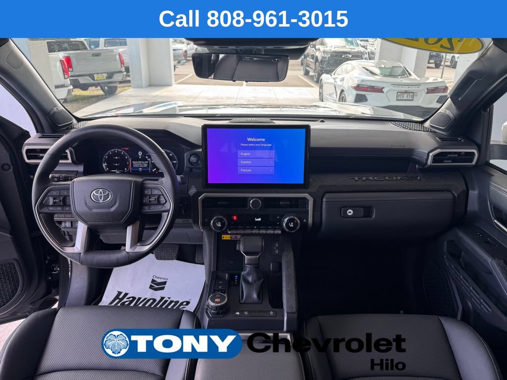 Used 2024 Toyota Tacoma Limited AWD/4WD image 11