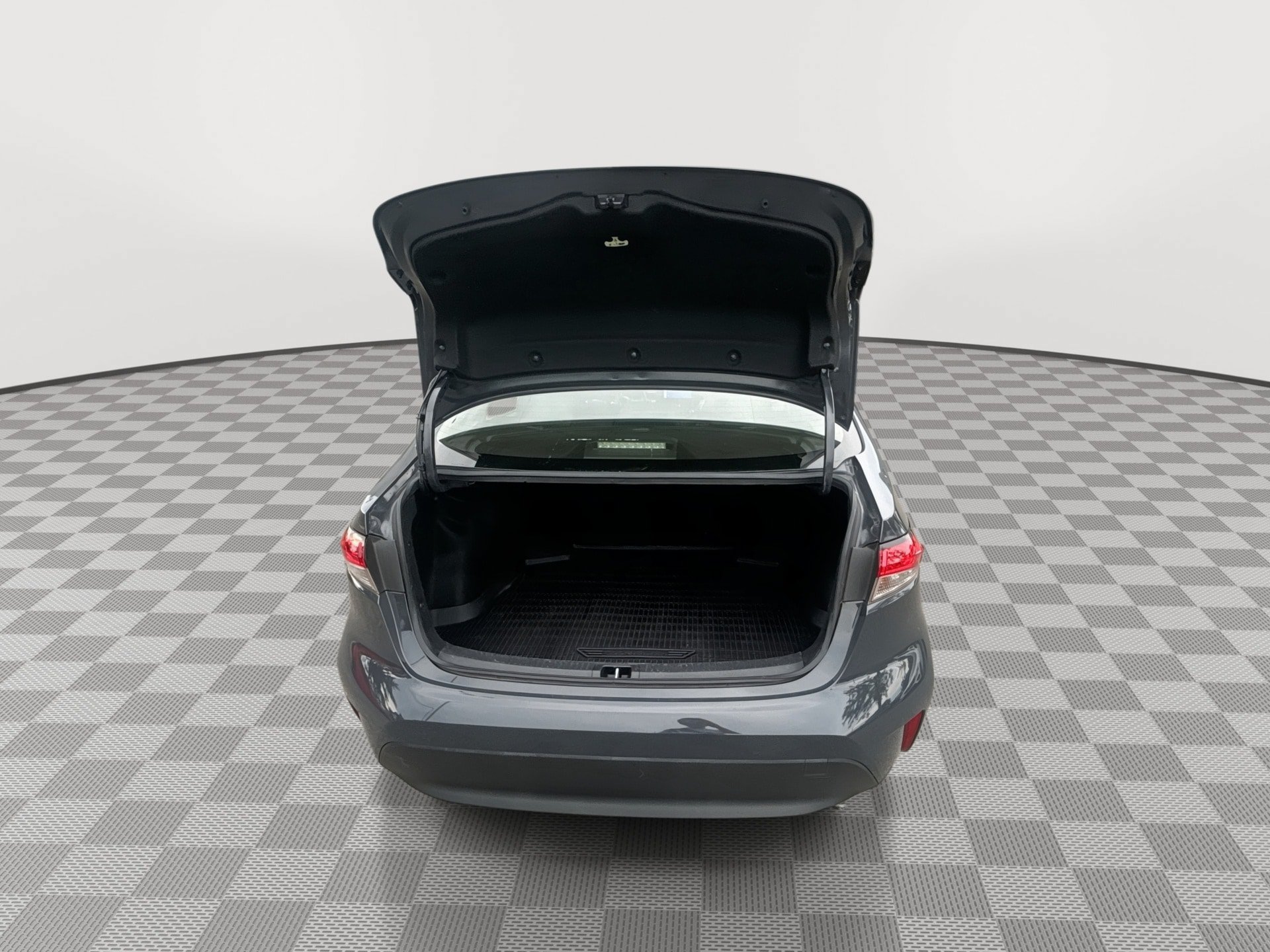 Used 2023 Toyota Corolla LE FWD image 20