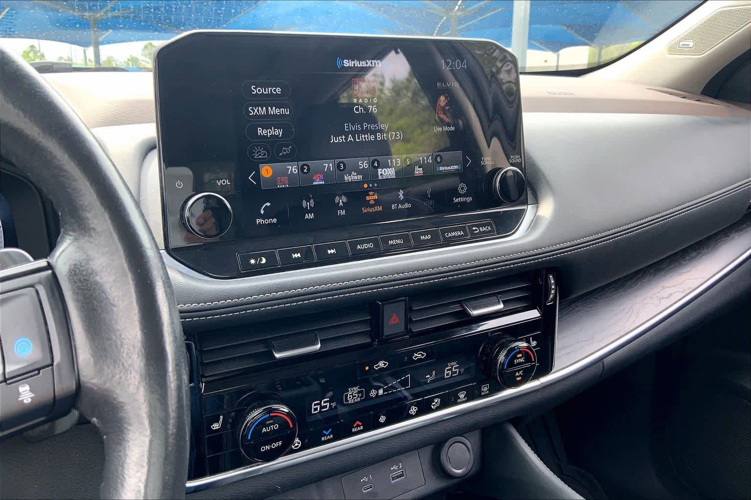 Used 2022 Nissan Rogue Platinum w/ Head-Up Display Package FWD image 7