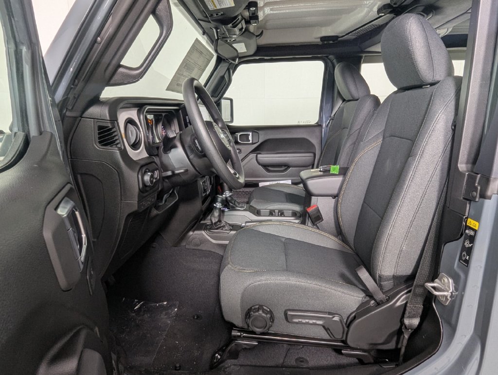 New 2026 Jeep Wrangler Sport AWD/4WD image 14