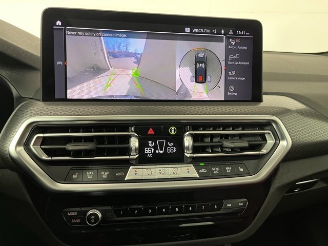Used 2024 BMW X3 xDrive30i w/ Premium Package image 17