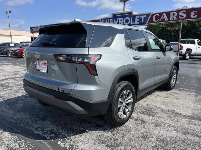 Used 2025 Chevrolet Equinox LT AWD/4WD image 3