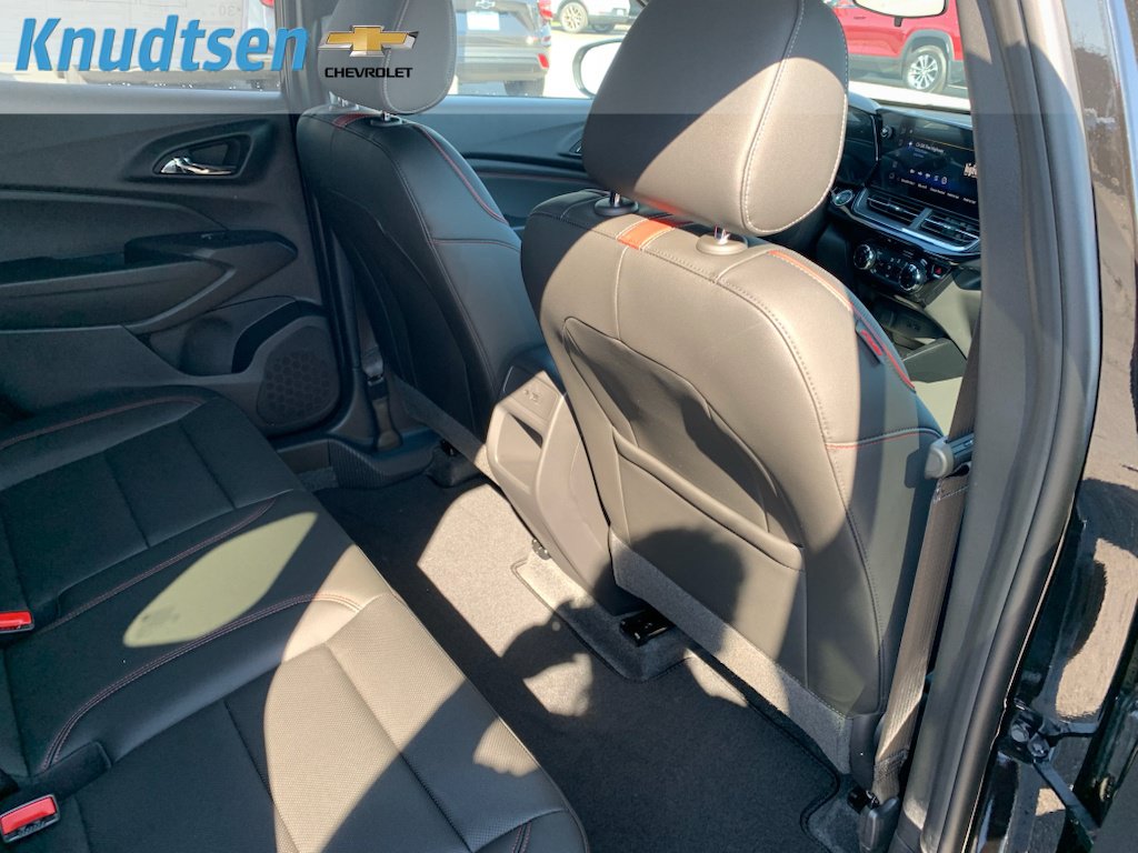New 2026 Chevrolet Trax RS w/ Driver Confidence Package FWD image 14