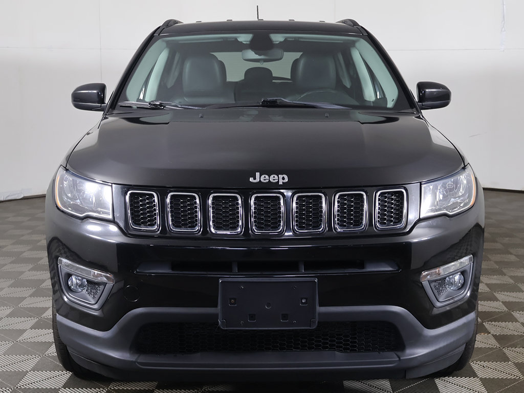 Used 2019 Jeep Compass Latitude w/ Cold Weather Group AWD/4WD image 9