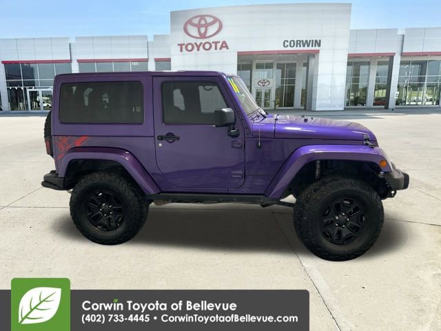 Used 2016 Jeep Wrangler Sahara image 9