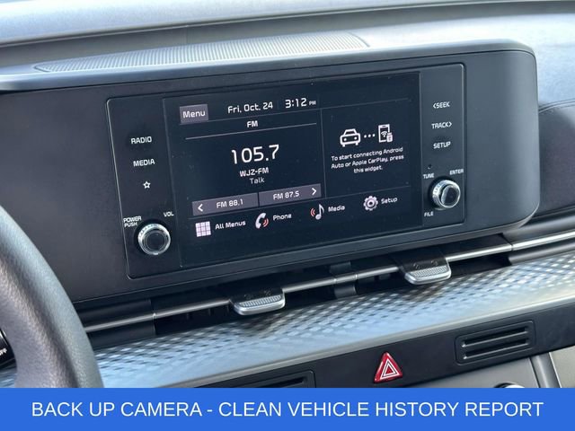 Used 2023 Kia Carnival LX image 3