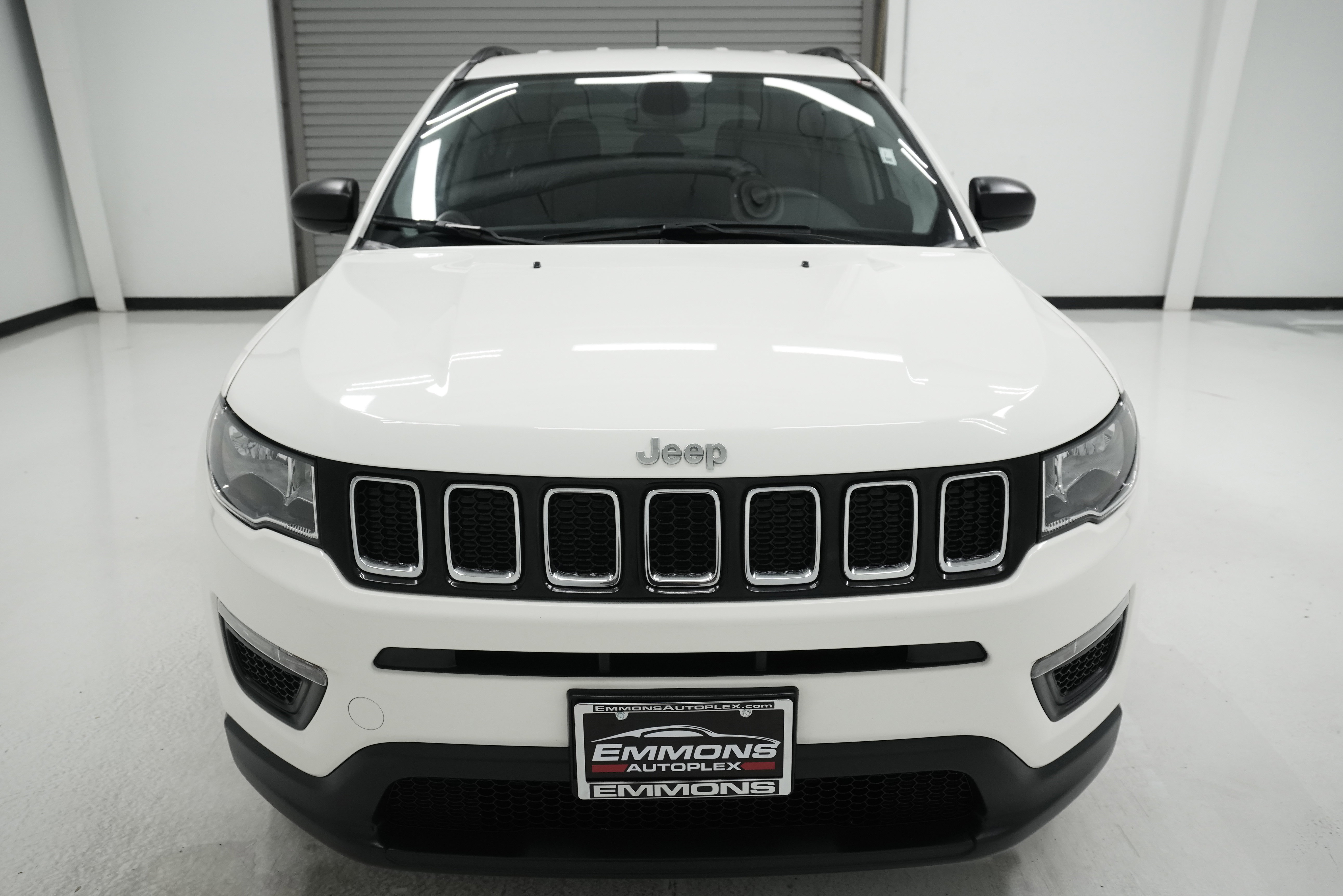 Used 2020 Jeep Compass Sport w/ Tech Group image 2