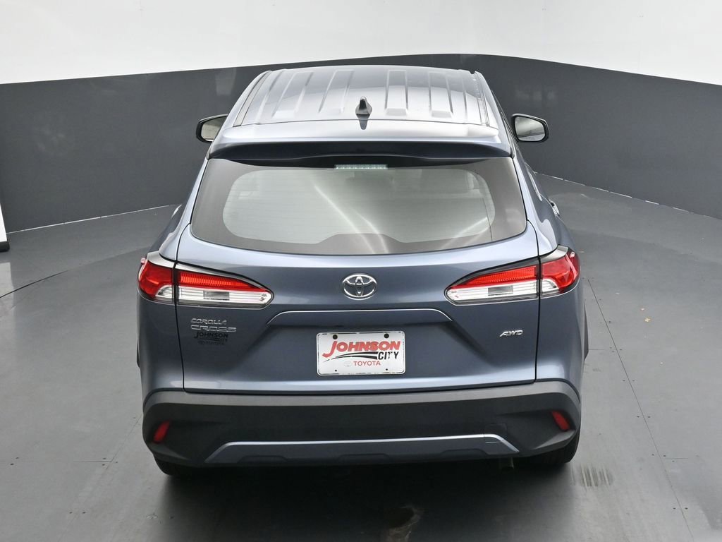 Used 2023 Toyota Corolla Cross L image 30