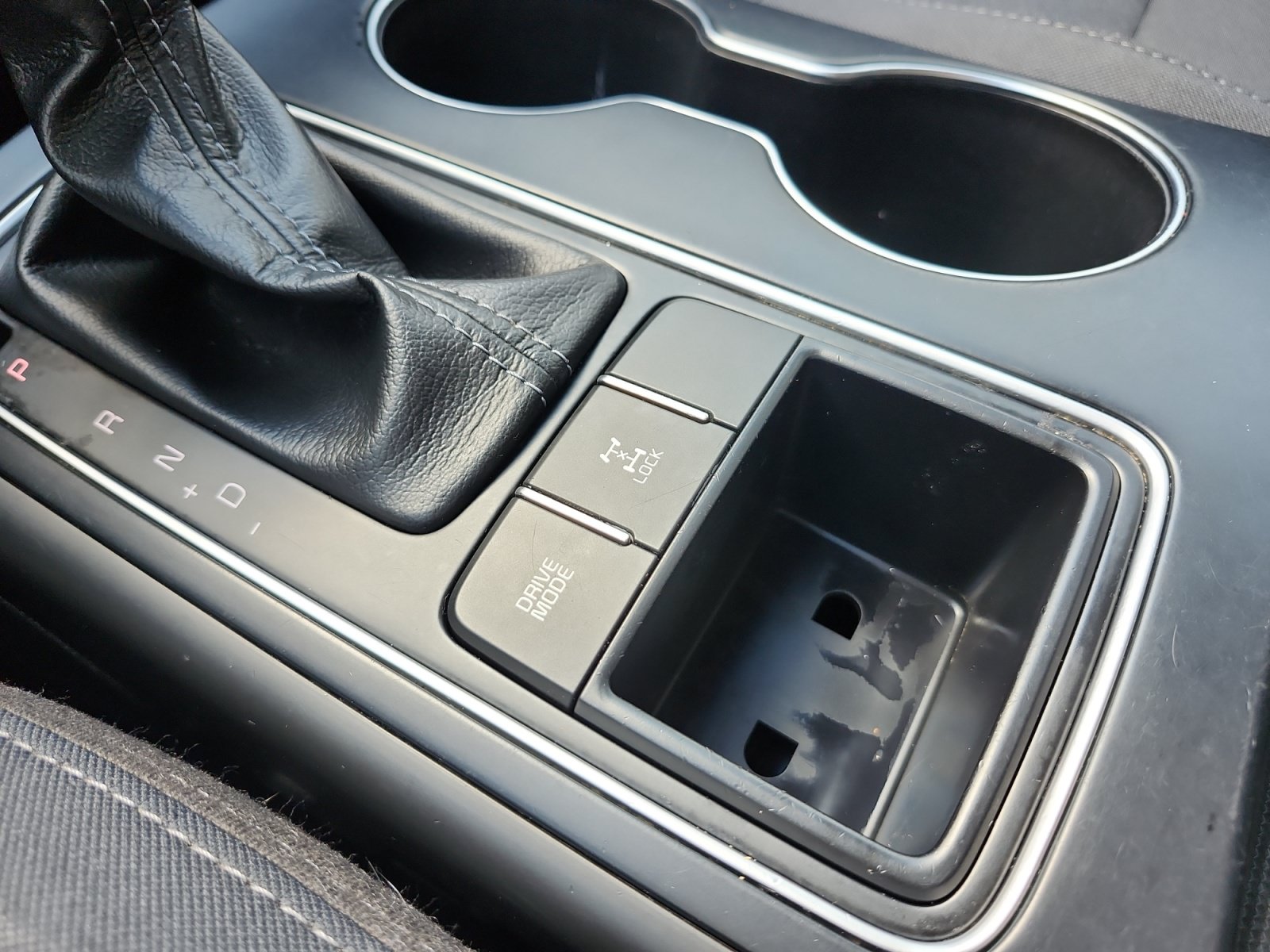Used 2019 Kia Sorento AWD V6 image 20