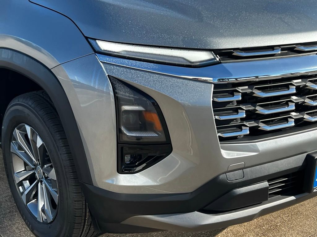 New 2026 Chevrolet Equinox LT w/ Safety and Technology Package image 4