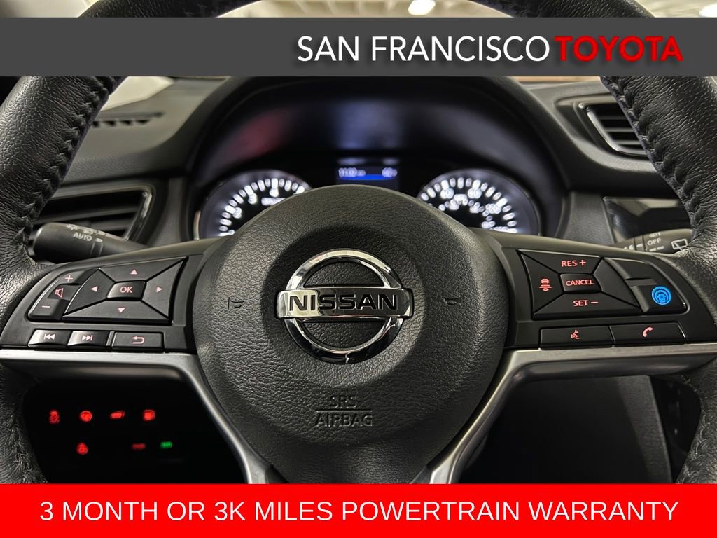 Used 2019 Nissan Rogue SV w/ Premium Package image 32