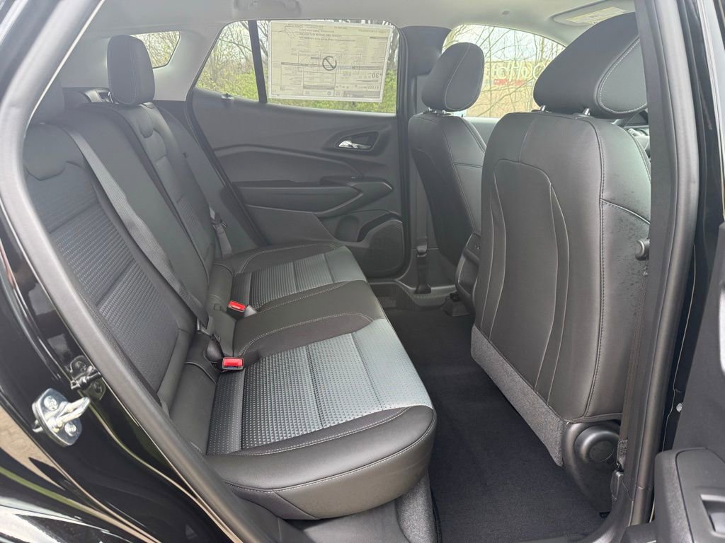 New 2026 Chevrolet Trax LT image 13