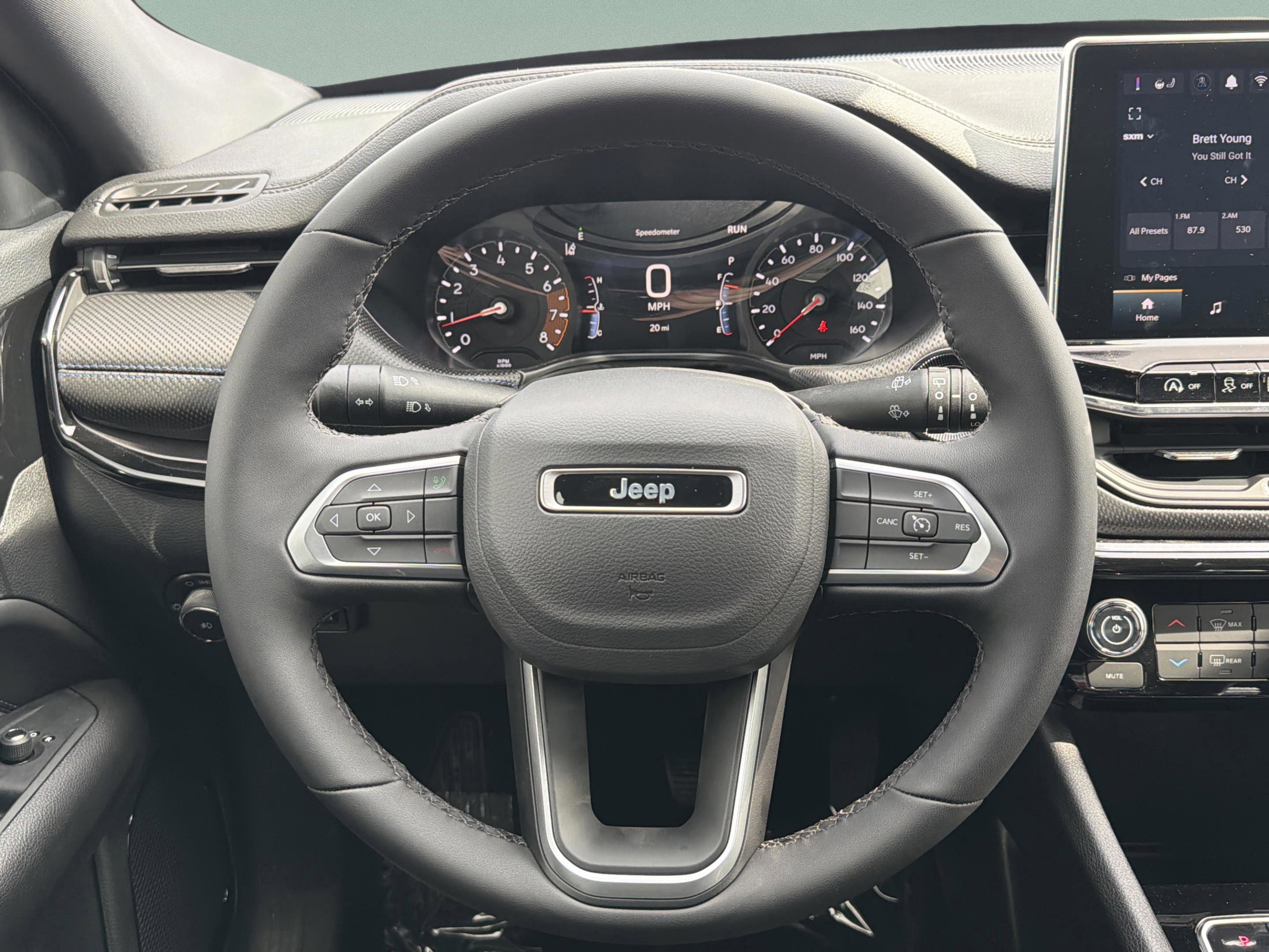 New 2026 Jeep Compass Latitude AWD/4WD image 9