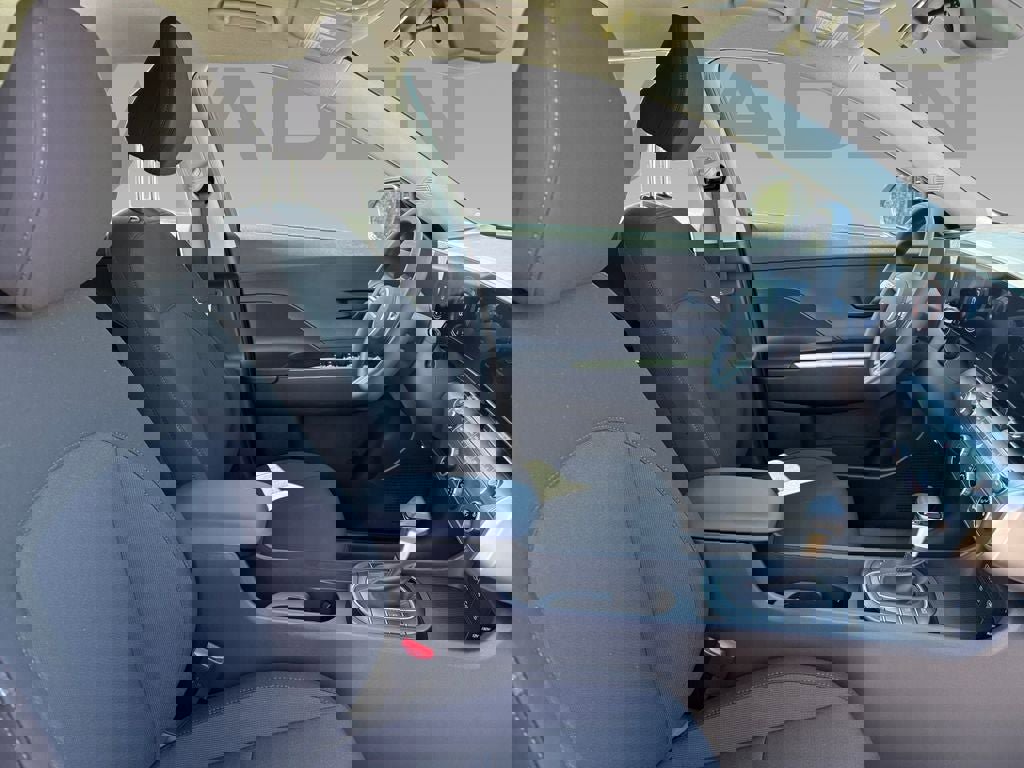 New 2026 Hyundai Kona SE image 8