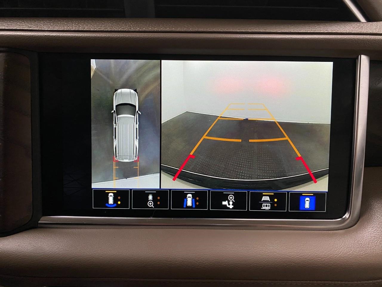 Used 2024 GMC Yukon XL Denali w/ Max Trailering Package image 26