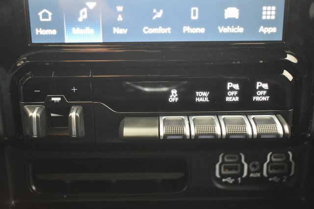 Used 2024 RAM 1500 Laramie image 32