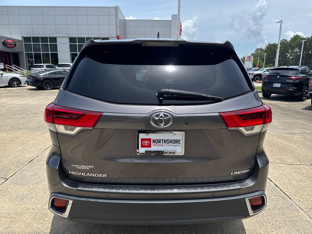 Used 2018 Toyota Highlander Limited FWD image 5