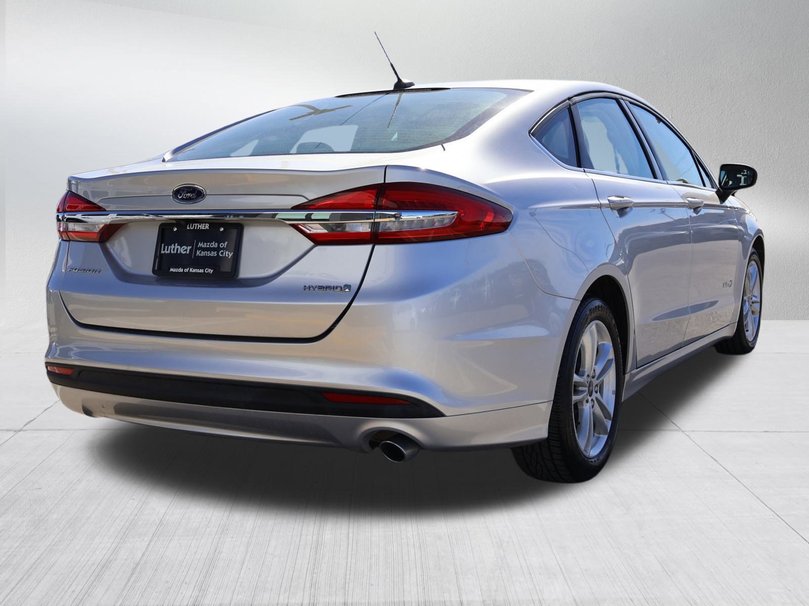 Used 2018 Ford Fusion S image 7