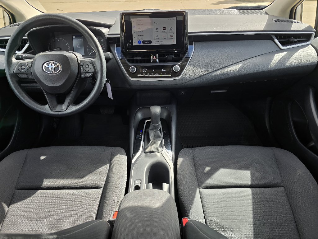 Used 2025 Toyota Corolla LE FWD image 26