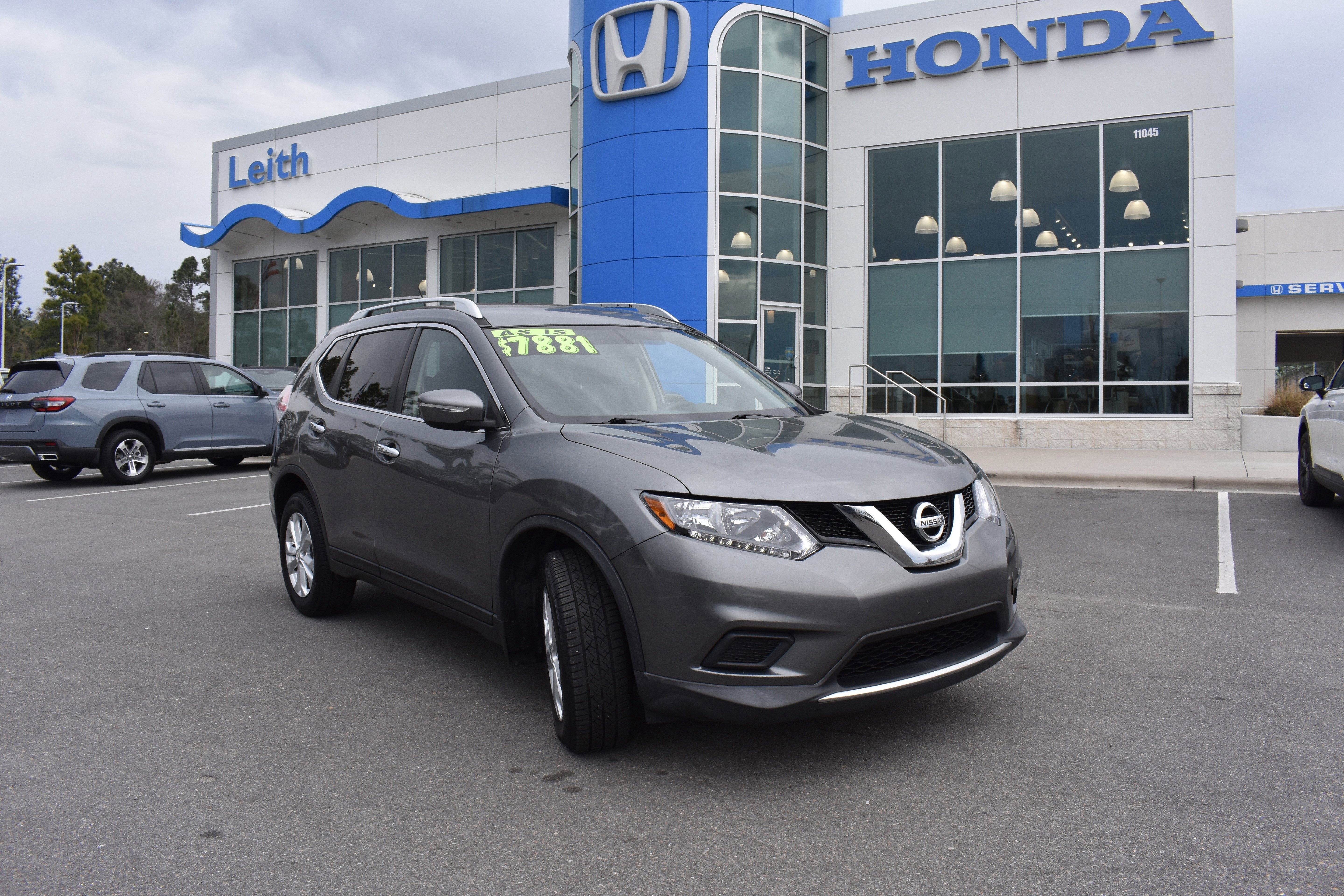 Used 2015 Nissan Rogue SV