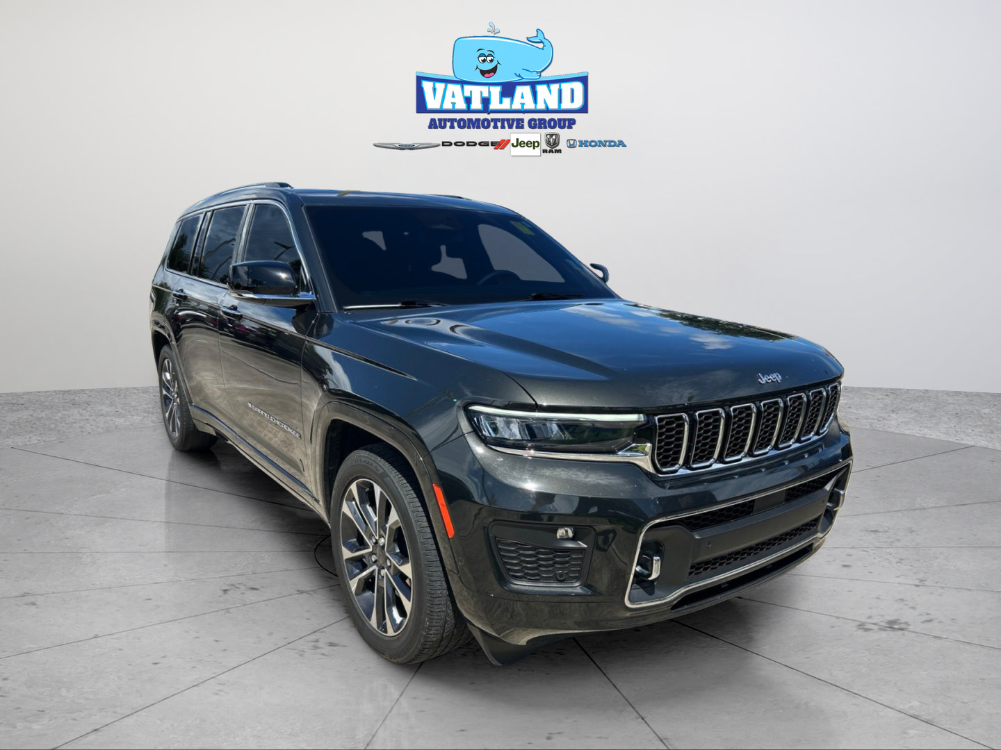 Certified 2023 Jeep Grand Cherokee L Overland w/ Rear Seat Video Group I AWD/4WD image 22