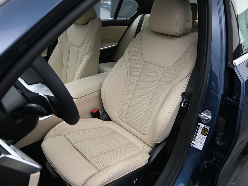 Certified 2025 BMW 330i Sedan w/ Premium Package image 13