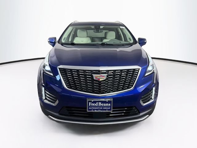 Used 2023 Cadillac XT5 Premium Luxury w/ Technology Package AWD/4WD image 2
