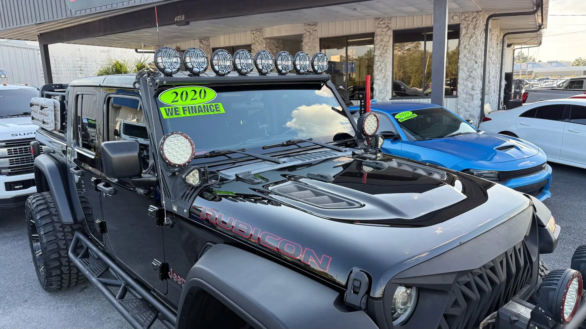 Used 2020 Jeep Gladiator Rubicon w/ Trailer Tow Package image 4