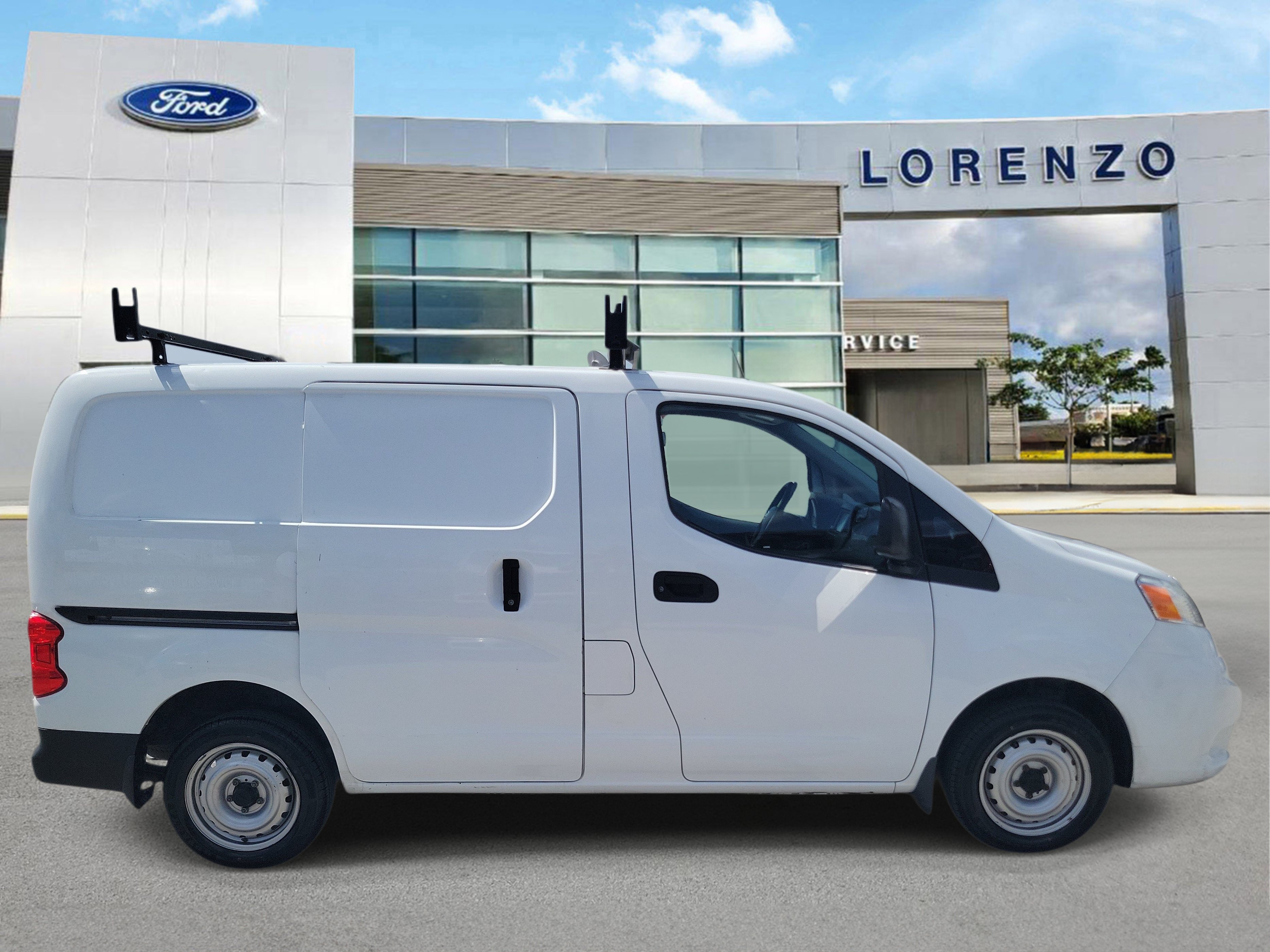 Used 2020 Nissan NV200 S FWD image 4