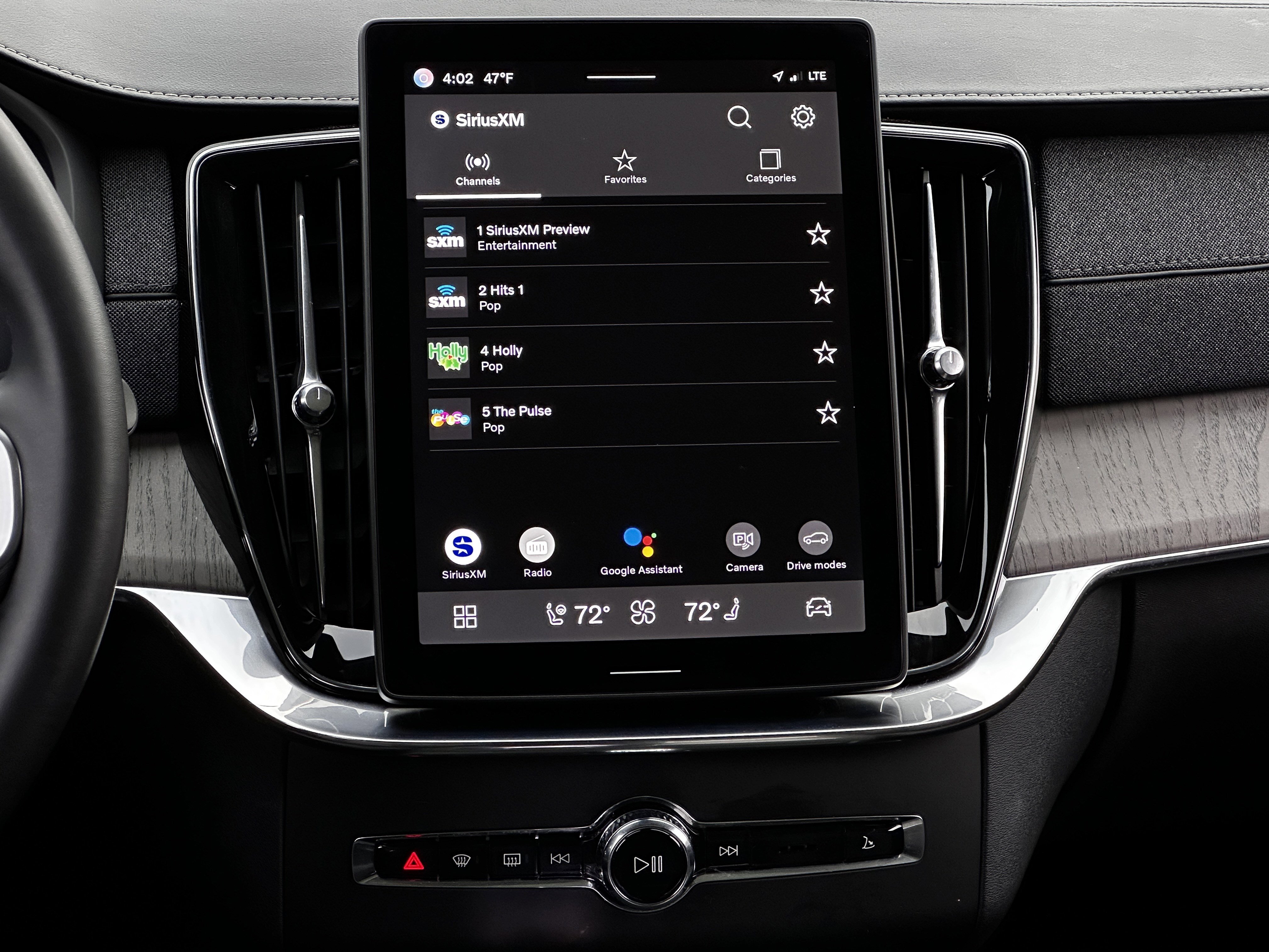 Used 2025 Volvo XC90 T8 Ultra image 23