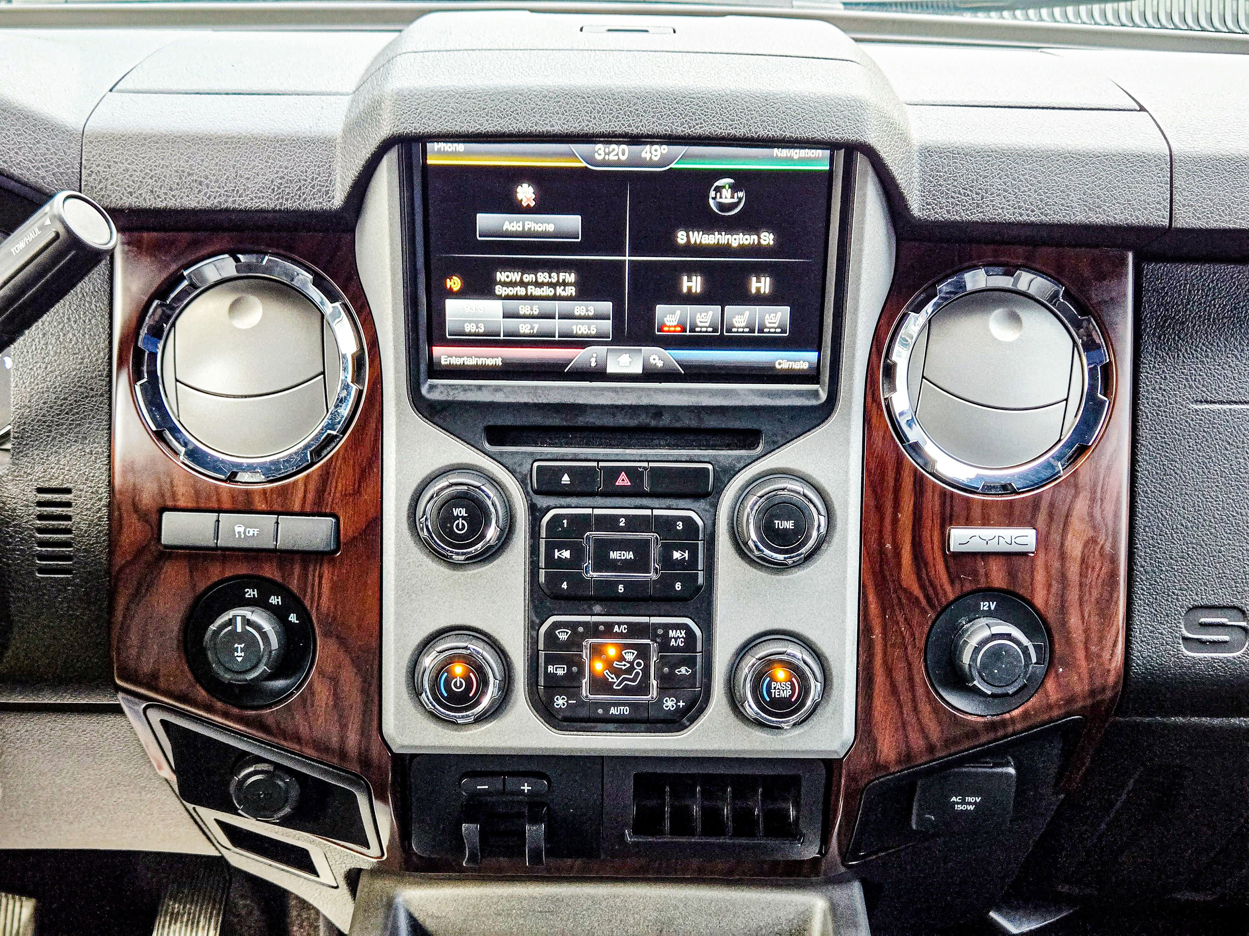 Used 2016 Ford F250 Lariat w/ Lariat Ultimate Package image 17