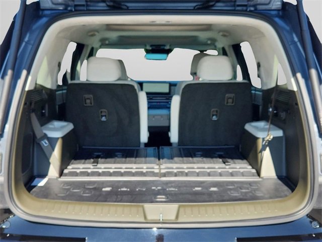 Used 2025 Hyundai Santa Fe Calligraphy image 32