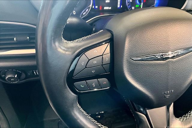 Used 2020 Chrysler Pacifica Touring w/ S Appearance Package image 20