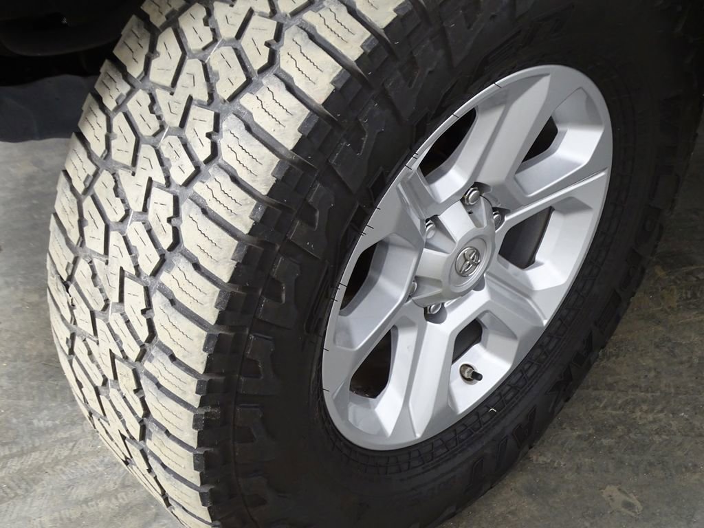 Used 2019 Toyota 4Runner SR5 Premium image 39