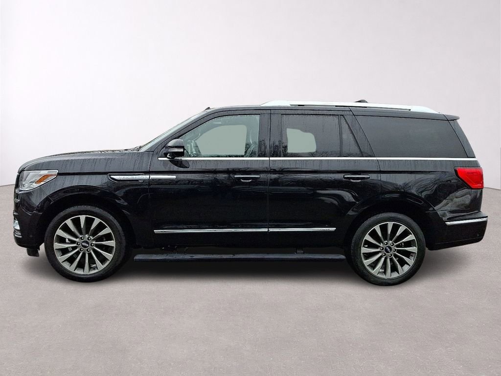 Used 2020 Lincoln Navigator Reserve image 4