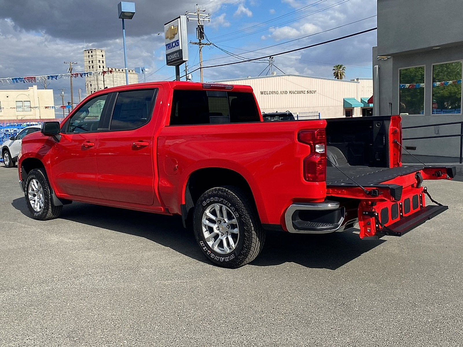 New 2026 Chevrolet Silverado 1500 LT AWD/4WD image 12