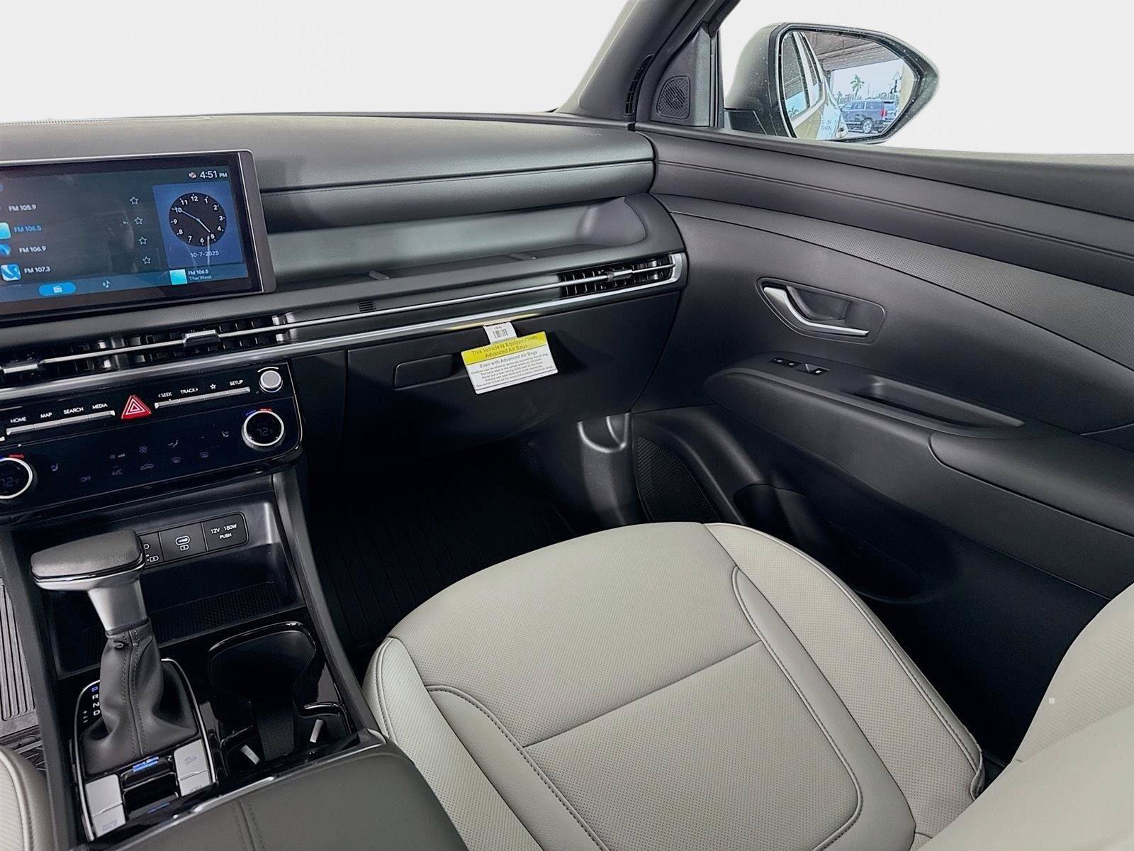 New 2026 Hyundai Santa Cruz SEL FWD image 23