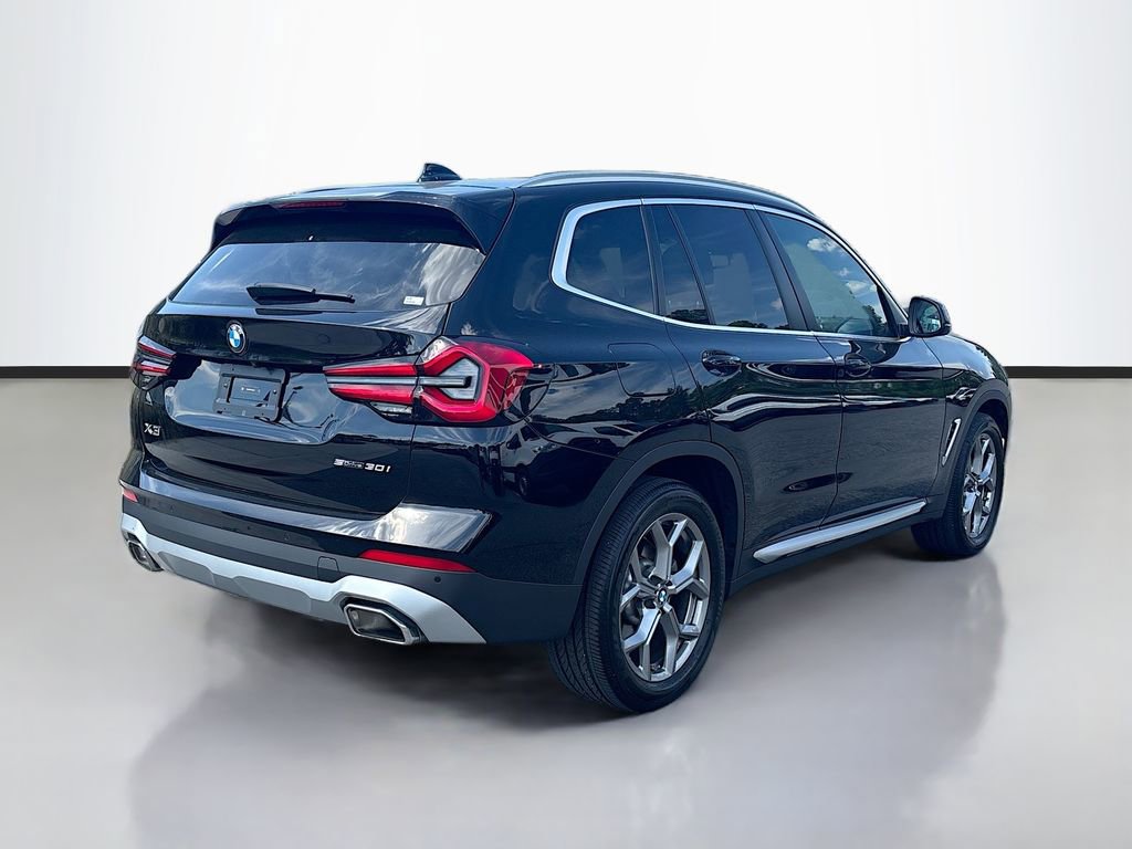Used 2024 BMW X3 sDrive30i w/ Convenience Package RWD image 3