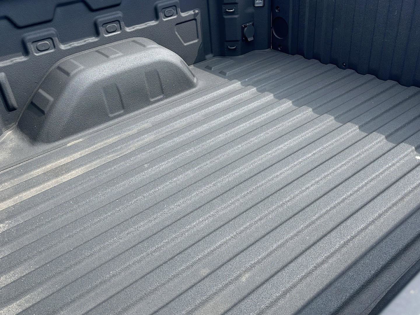 Used 2023 Chevrolet Silverado 1500 Custom w/ LPO, Dark Essentials Package image 22